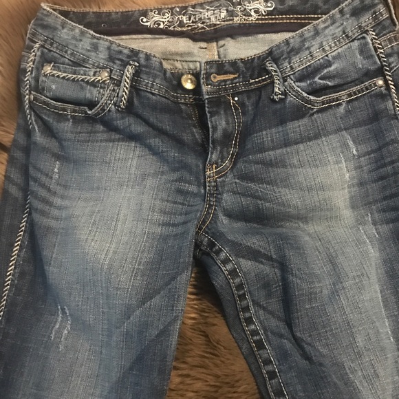 Size 8 Stella bootcut, regular fit, low rise - Picture 4 of 4